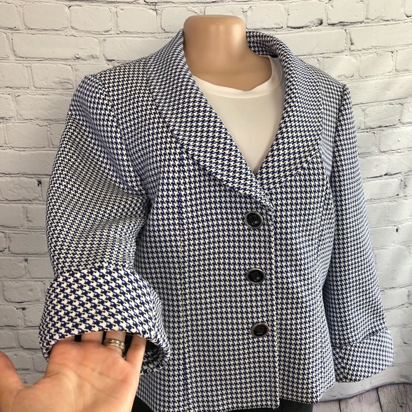 Tahari Arthur S. Levine Size 16 Blazer Suit Jackey - Picture 6 of 11